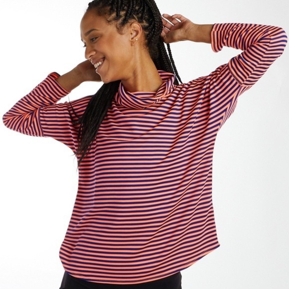 oiselle big stripe mock neck top